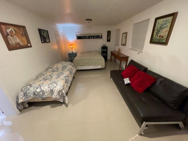 Rim Canal Cottage 'Yellow House' With Canal Views & Boat Dock Cottage 奥基乔比 外观 照片